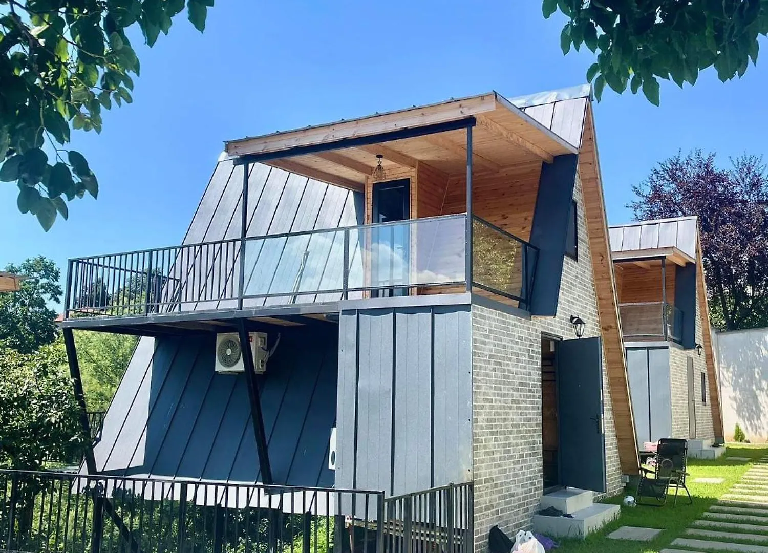 Cottage House Of Light A Batumi