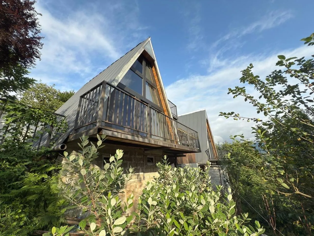 Cottage House Of Light A Batoumi Villa